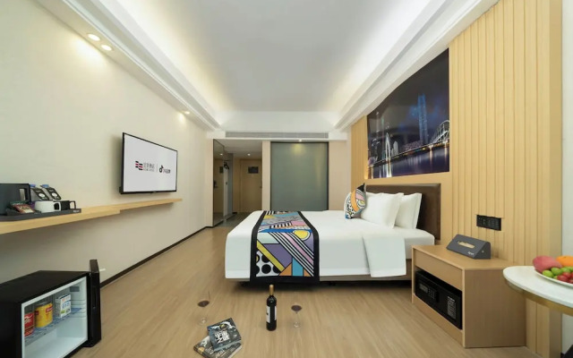 Yizhi X Hotel - Guangzhou Baiyun Airport