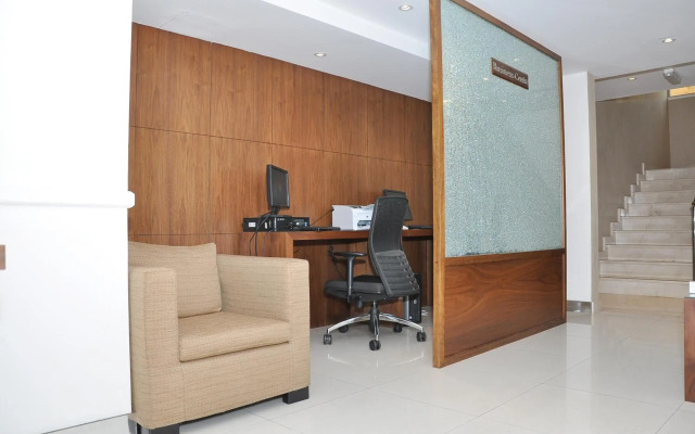 Phoenix Plaza Hotel Apartments