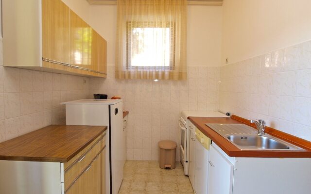 Apartments Jolanda 911