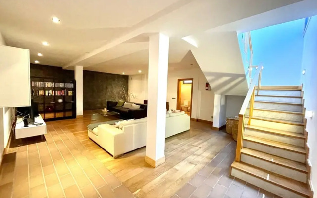 Beautiful 5-bed Villa in Playa Blanca