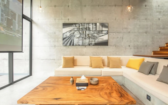 Modern 4 BR Villa Heart of Canggu 8mins to Beach
