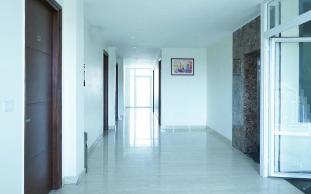 Roomshala 024 Luxury Stays Sector 12