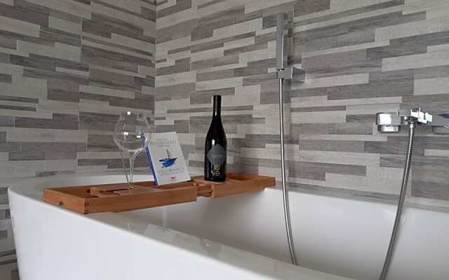 B&B Suite Vela Bianca