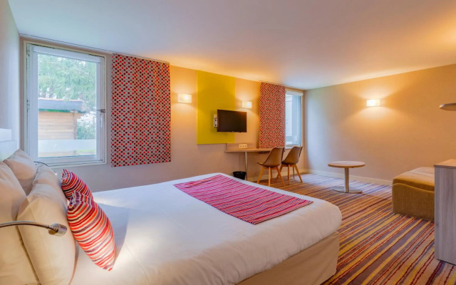Hôtel Kyriad Lyon Est