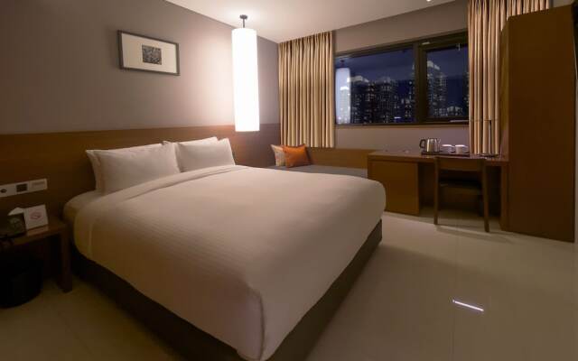 Top Cloud Hotel Gunsan