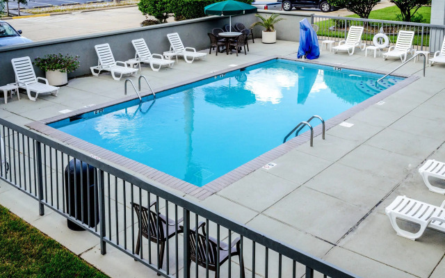 Quality Inn Moss Point - Pascagoula