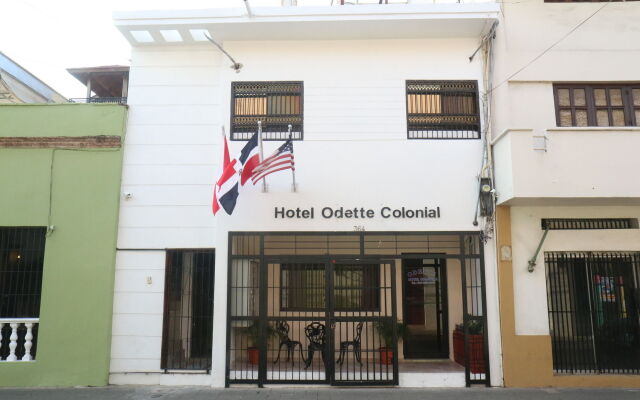 Hotel Odette Colonial