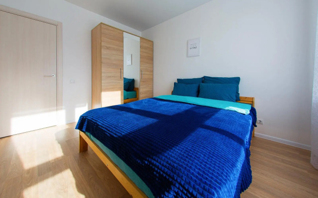 Apartment 1 on Frunze Avenue