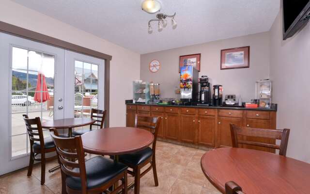 Canadas Best Value Inn & Suites Vernon