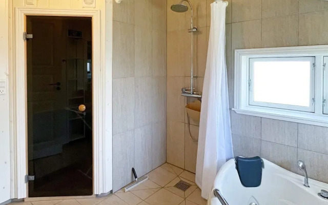 8 Person Holiday Home in Broager-by Traum