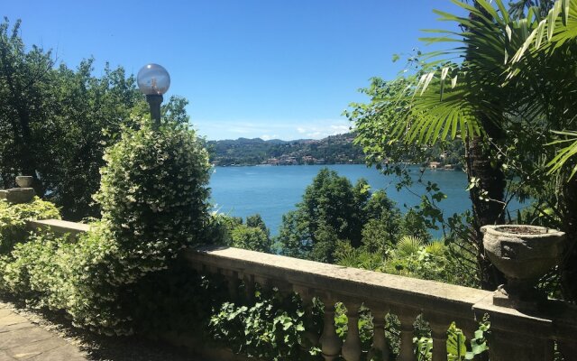 Villa Costanza