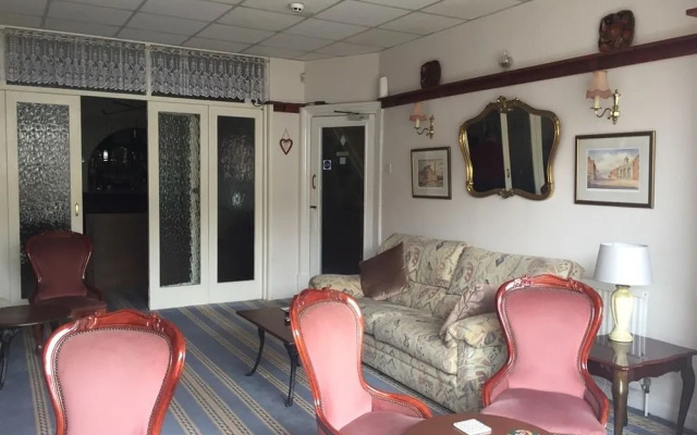 California Guest House