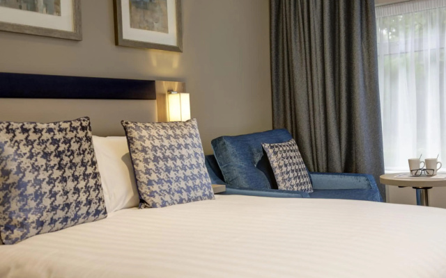 Linton Lodge Hotel, BW Signature Collection