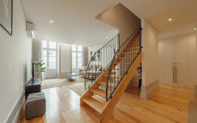 Heart OF Porto Apartment E Duplex by Vacationy