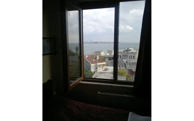 Emre Hotel