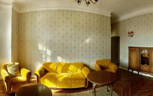 Lovely 3- room apartment in historical house - Vabriku 3