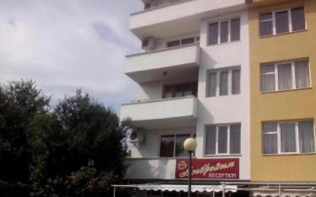 Family Hotel Ambrozia