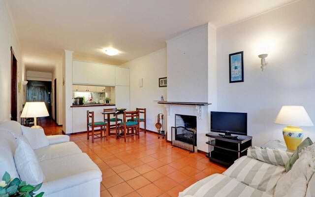 Albufeira Typical with Pool by Homing