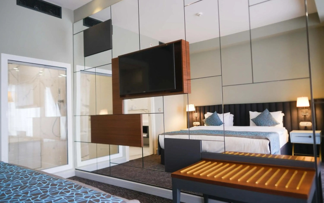 Capella Otel