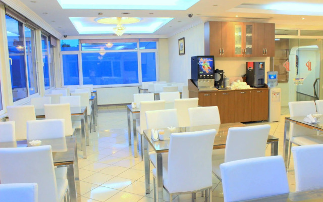 Dempa Hotel