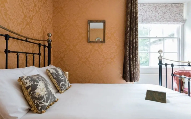 The Wonderland Townhouse - Amazing Alice In Wonderland 8Bdr [Vr]