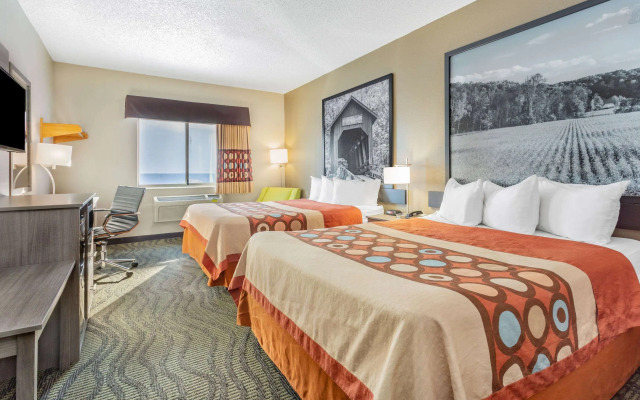 Super 8 by Wyndham Kokomo