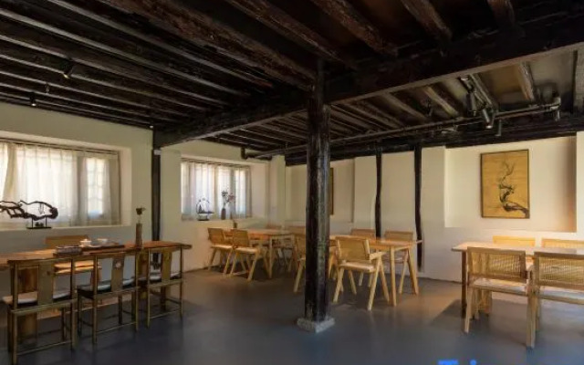 Jian Homestay (Baisha Ancient Town Branch)