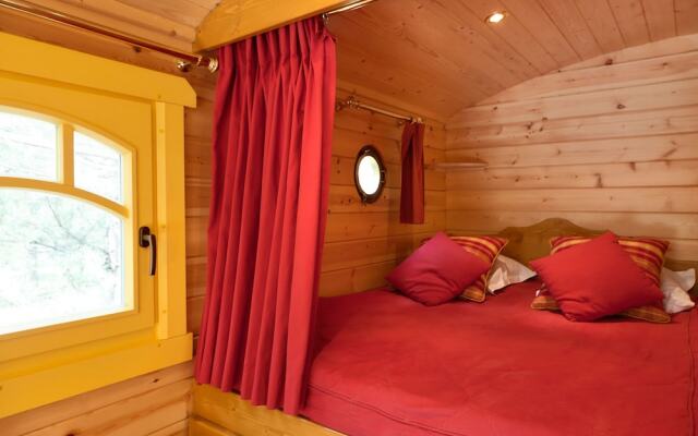 DéfiPlanet' à Dienné - Hébergements insolites