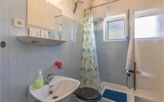 Apartment Makarska with Sea View 5