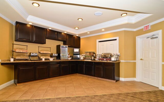 Comfort Inn & Suites Plattsburgh - Morrisonville