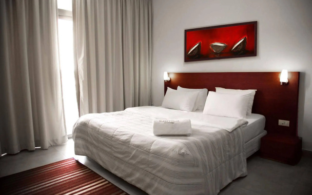 Santona Residence