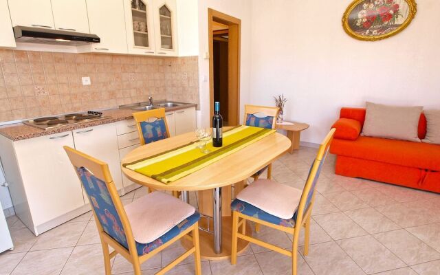 Apartment Mila 395