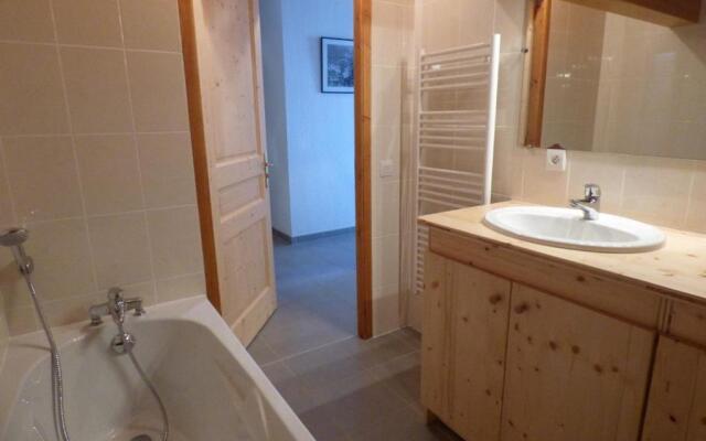 Appartement Le Grand-Bornand, 4 pièces, 8 personnes - FR-1-458-147