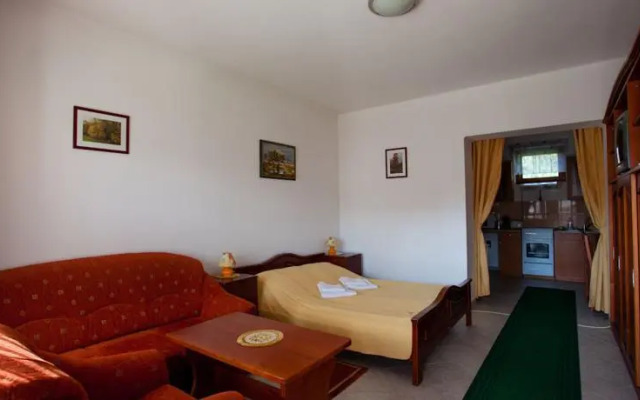 Borostyan Guesthouse