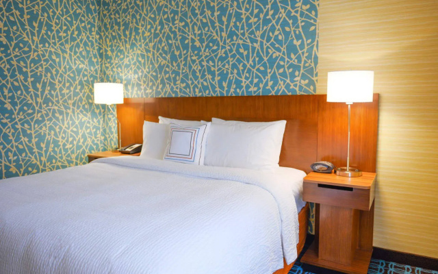 Fairfield Inn & Suites Canton South