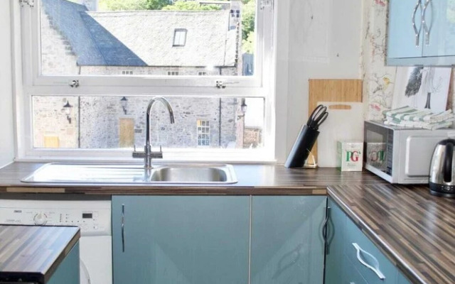 Extremely Central And Spacious Flat