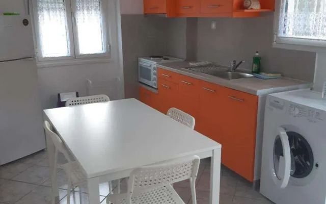 Falopa Apartments