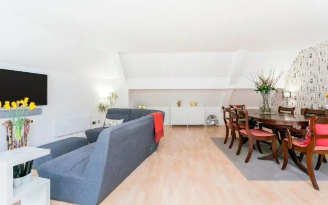 Spitalfields 2 Bedroom With Roof Terrace