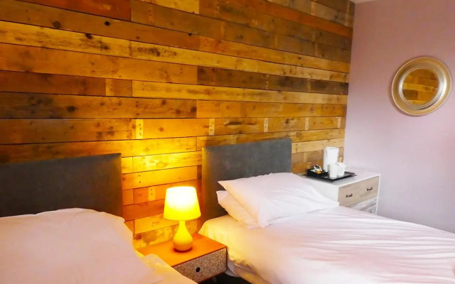 Mad O'Rourkes Pie Factory