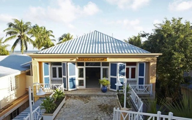 Les Cocotiers Beach Resort