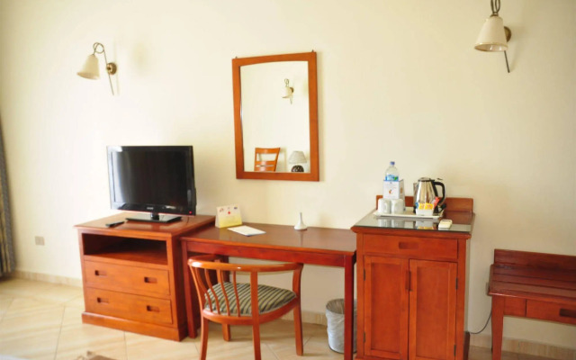 Royal Pharaoh Makadi - Hotel & Resort