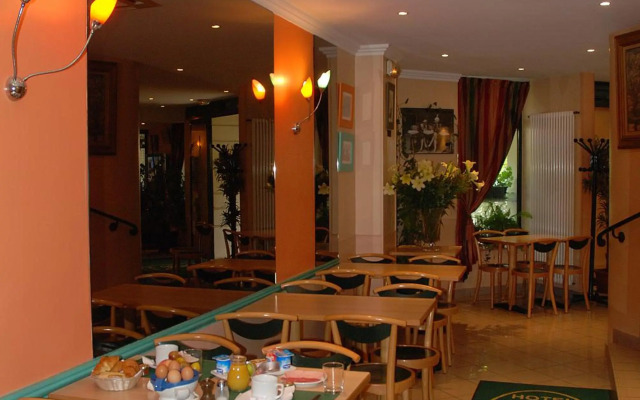 Hotel Transcontinental