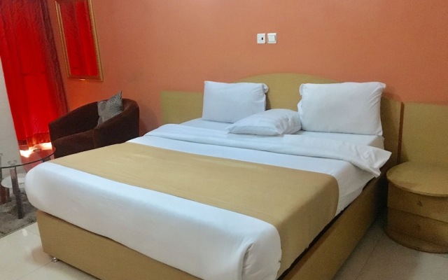 Solab Hotels And Suites