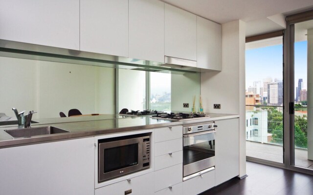 TT804 Stunning 1BR great views