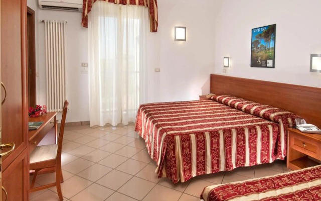 Hotel Bristol