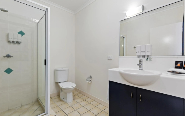 Coffee House Apartment Motel