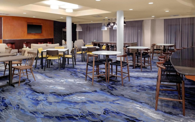 Fairfield Inn & Suites by Marriott Charlotte Matthews