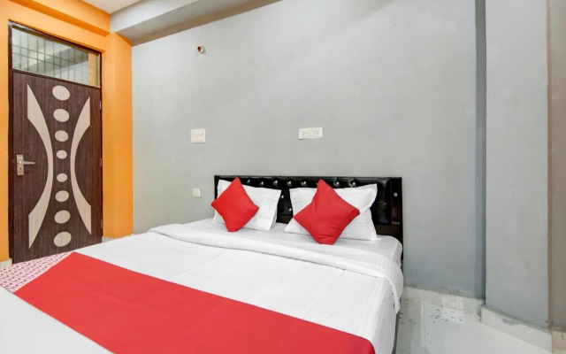 Oyo 80512J Eco Park Hotel