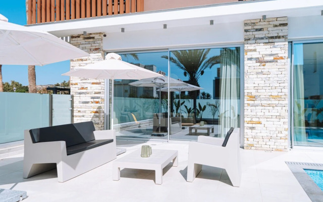 Vivo Mare Elite Luxury Home 5 Bedrooms