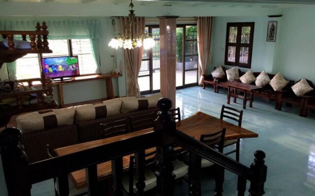 Maliwan Holiday Home